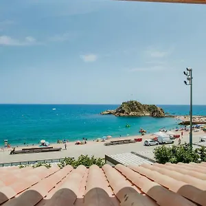 Casa Indiana Boutique 4*, Blanes España